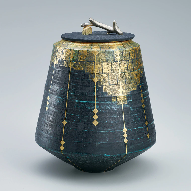 photo Fresh Water Jar with Rust Luster Glaze "Star of Gen (Dark / Mysterious Star)"