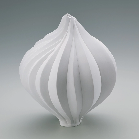 白磁水指(高橋 奈己)｜ギャラリージャパン