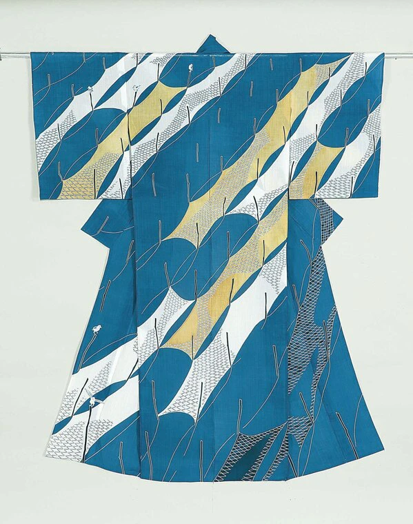 写真：藍染友禅着物「豊饒の海」