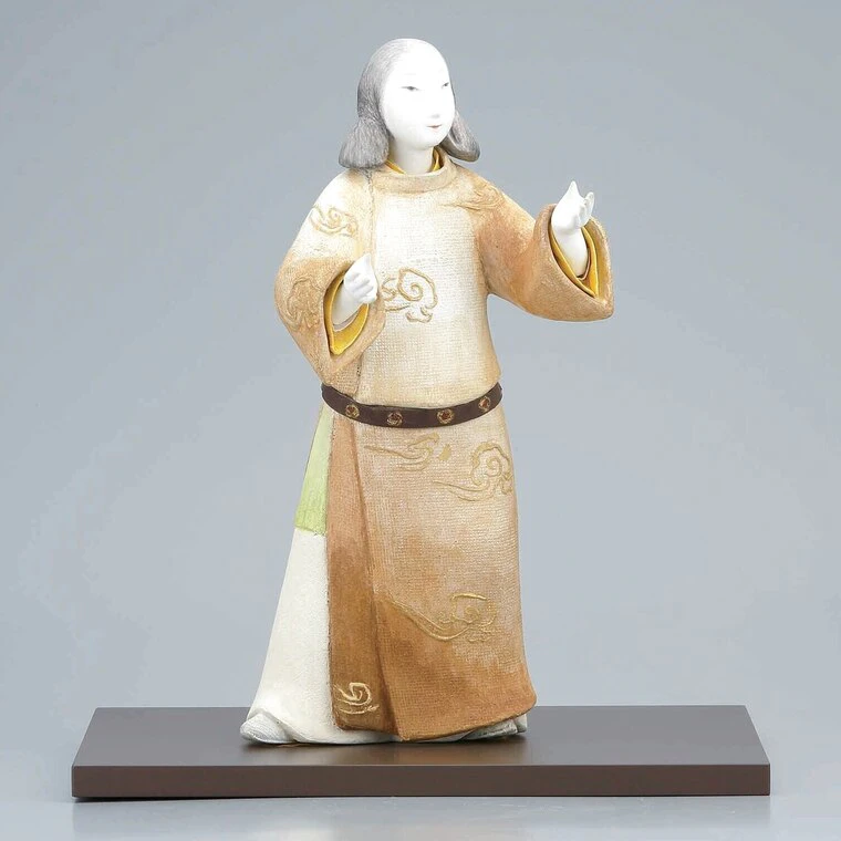 photo Wood Sculpture Covered with Cloth and Polychromied with Gofun "Into the Light"