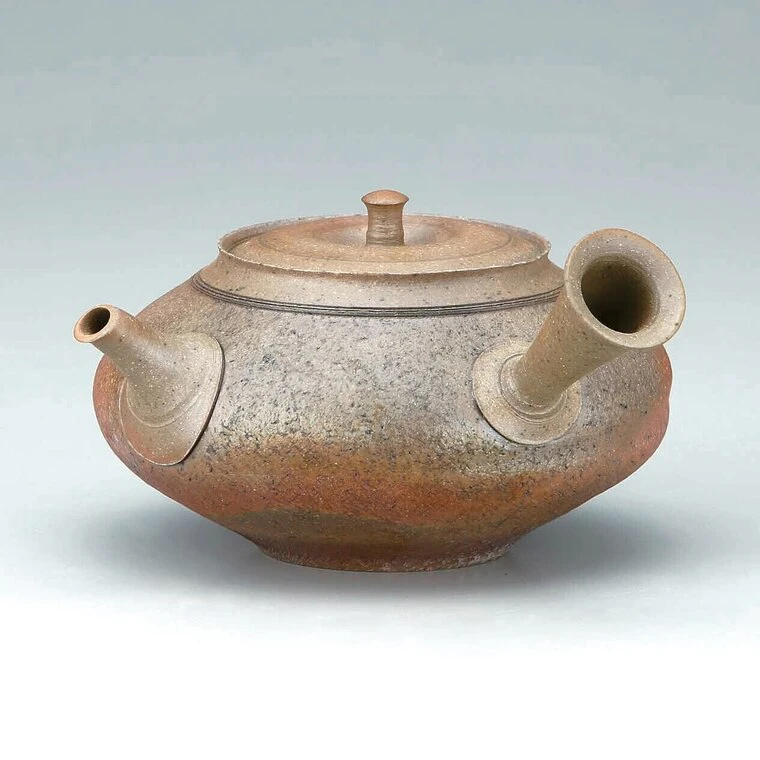 photo High-fired Nanban Teapot
