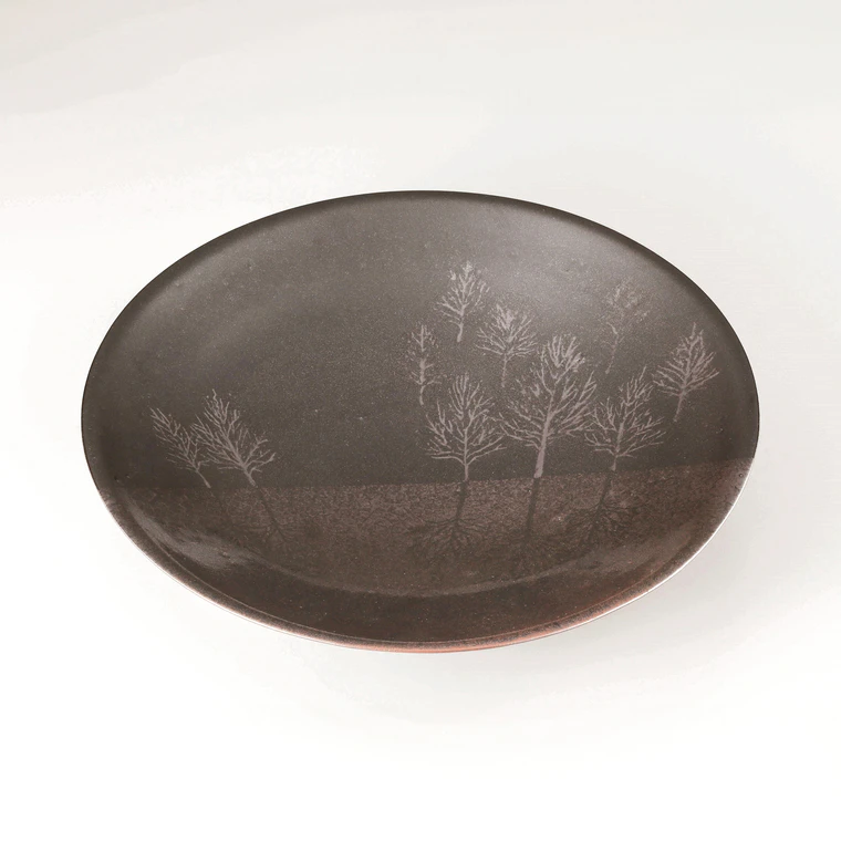 photo Plate with Silver-transformed Iron Glaze and Tree Design