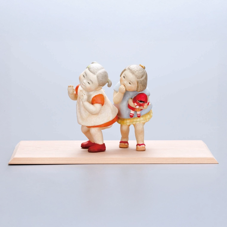 photo Formed with Tōso and Covered with Paper "Play"