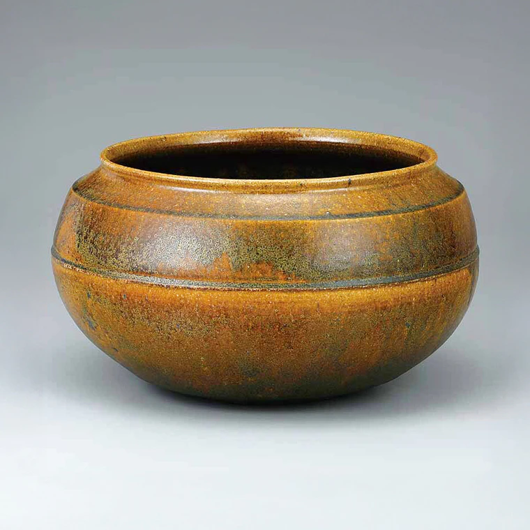photo Old Style Mino Flower Vase