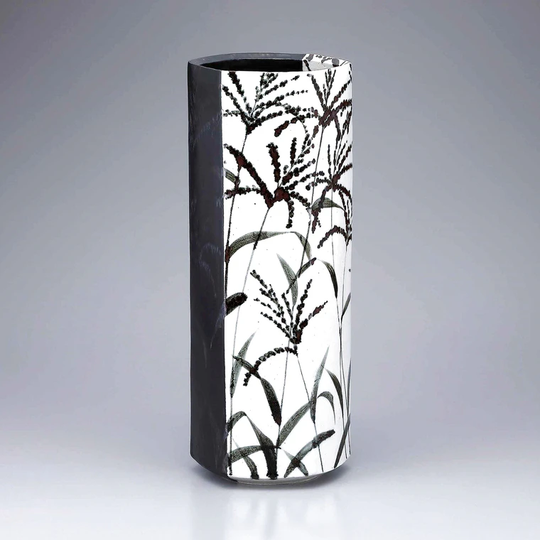 写真：草図花器