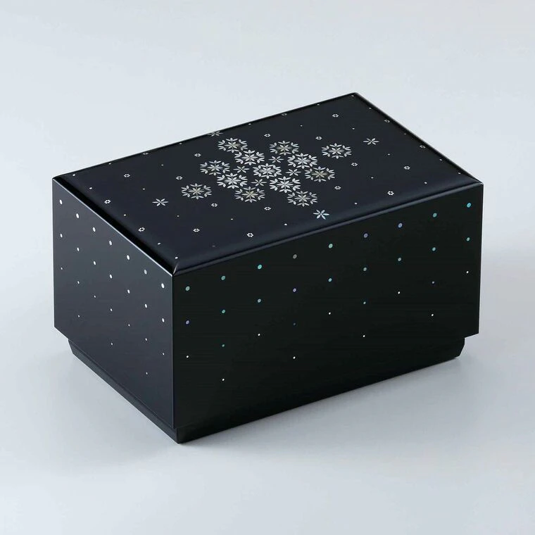 photo "Falling HEavily" Makie Box