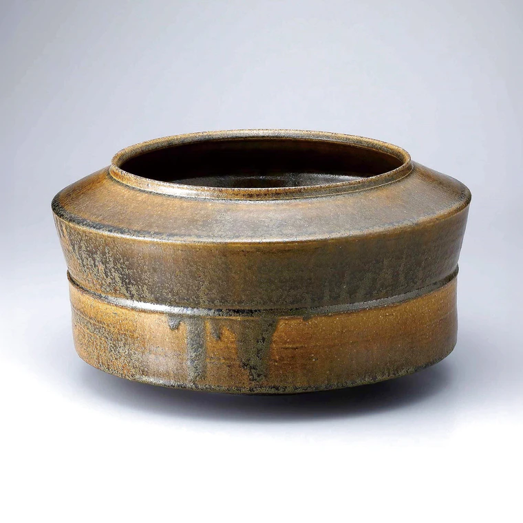 photo Old Style Mino Flower Vase