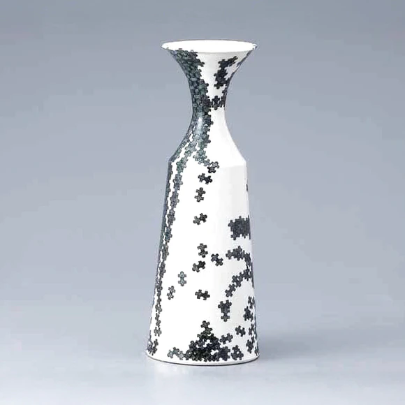 Collapse "Flower Vase"