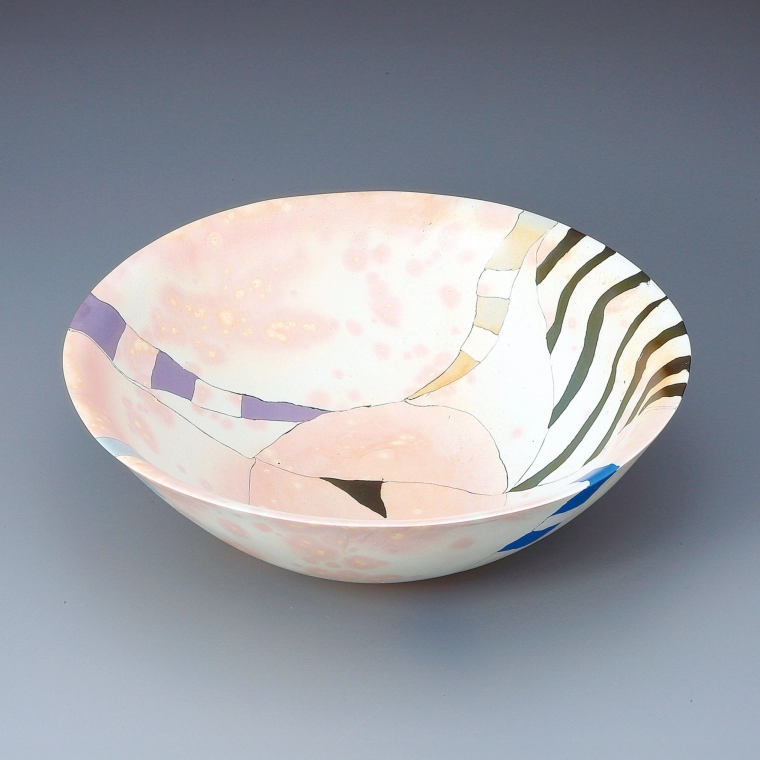 photo Large marbled ware bowl.