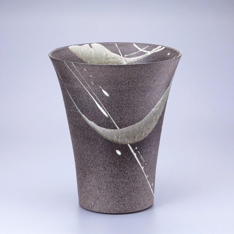 写真：灰釉花器