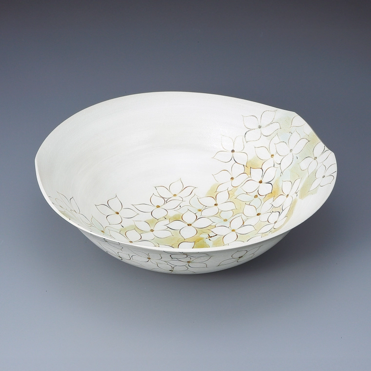 photo Bowl with Dogwood Design