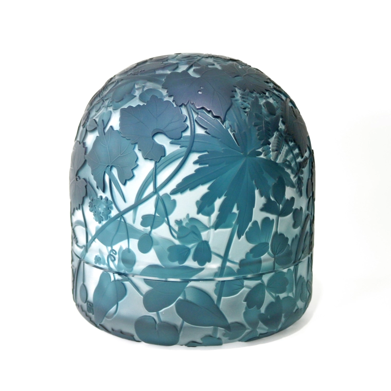 photo Sandblasted Covered Vessel "Beginning of Autumn"