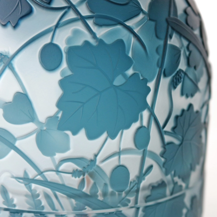 photo Sandblasted Covered Vessel "Beginning of Autumn"
