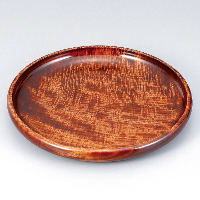 photo Food Vessel of horse chestnut wood finished in wiped urushi