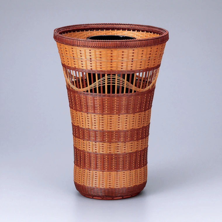 photo Flower Basket in Tachisashi Weave