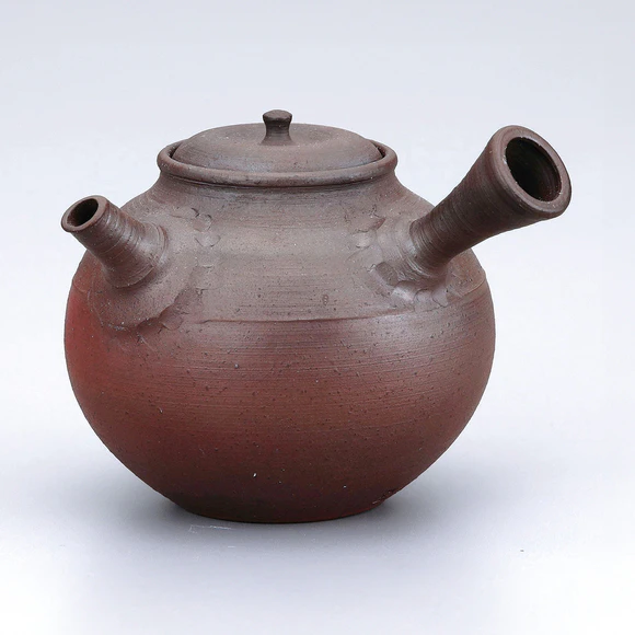 Teapot with kiln mutation effects