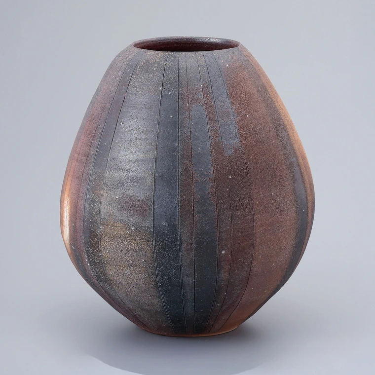 写真：焼締線文壺