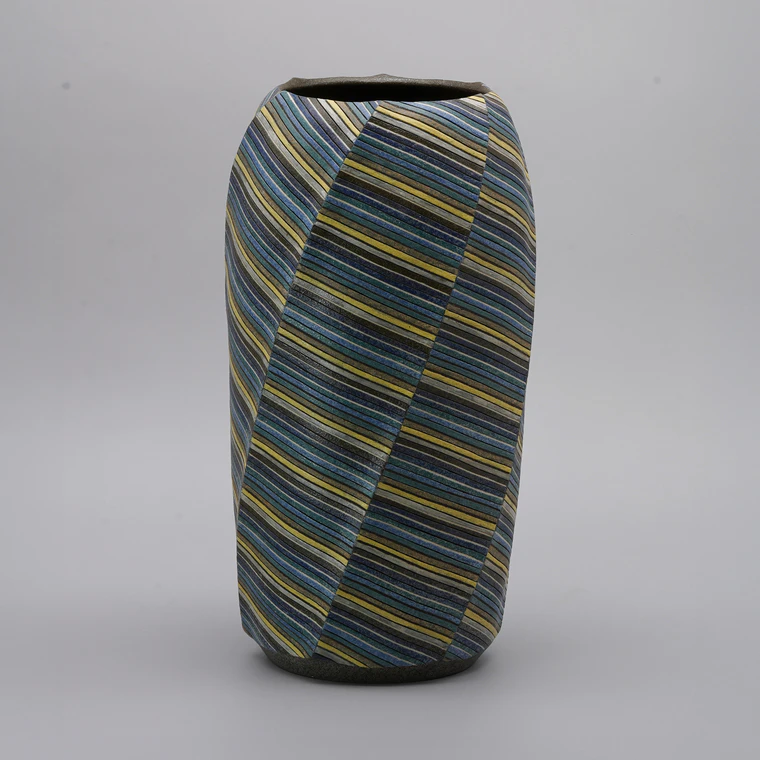 photo Flower Vessel with Colored Slip Inlay