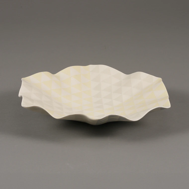 photo Wavy Bowl of Colored Clay with Mosaic and Scale Design