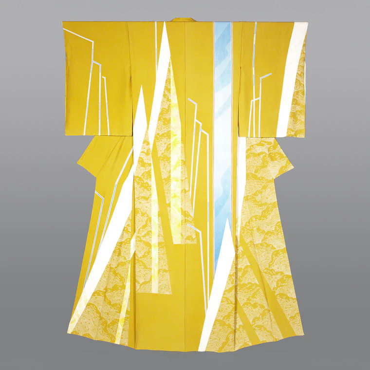 photo Formal Kimono with Design in Yūzen Dyeing “Tree-lined Avenue”