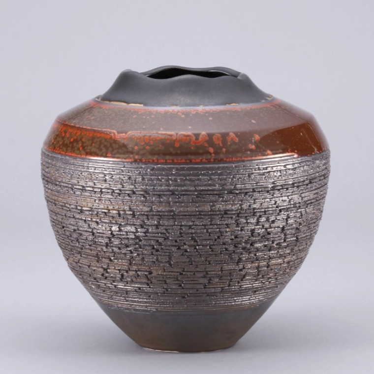 photo Vase with Layer Patterns "VOLCANO"