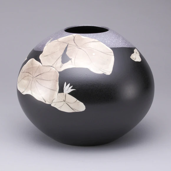 Artist Information and Artworks of Kazu Yoneda｜Gallery Japan