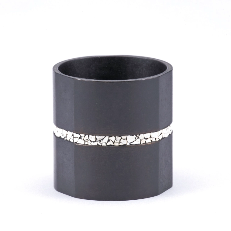 photo Lid Rest of Sahari