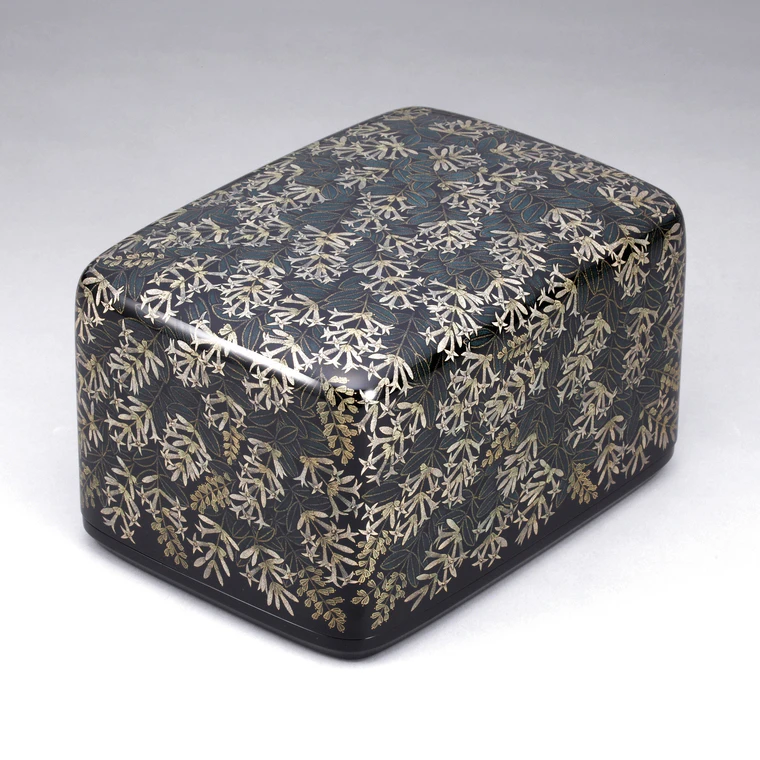 photo Box with Chinkin and Ibota-no-hana (Privet Flower) Design