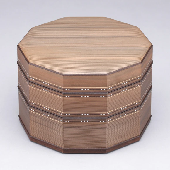 Decagonal Box with Jindai Cedar