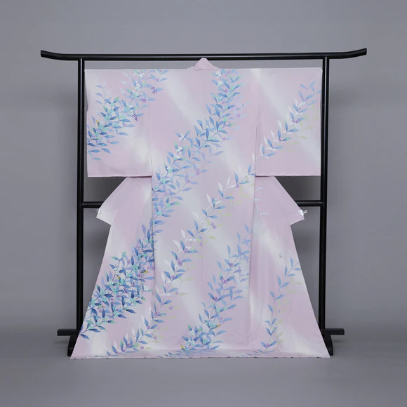 Formal Kimono with Design in Yūzen Dyeing "Song of the Wind"