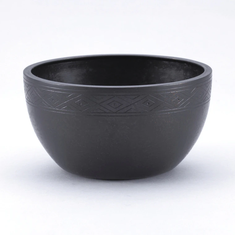 photo Sahari Water Container with Line Carving