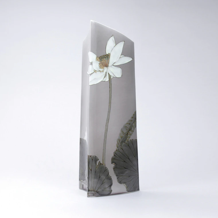 photo Flat Jar, Byakuren (White Lotus)