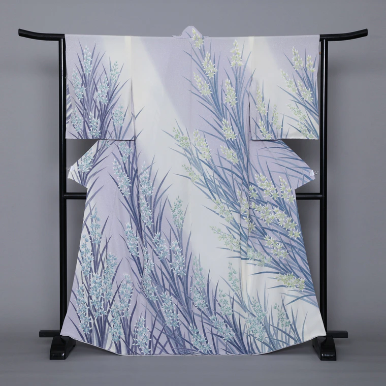 photo Formal Kimono with Design in Yūzen Dyeing "Soin"