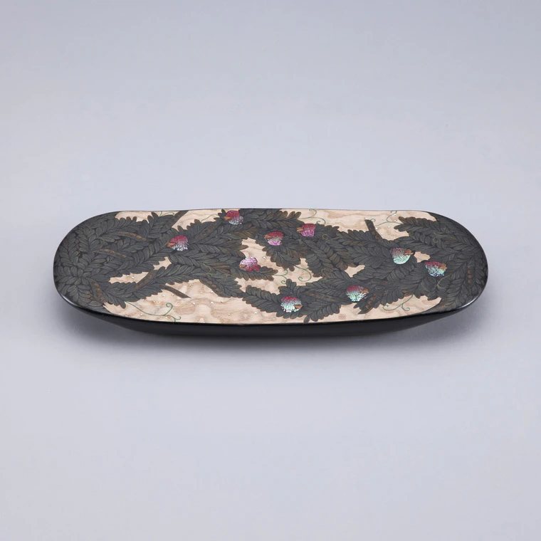 photo Plate with Makie on Plain Wood Surface "Spring Ridge between Rice Fields"