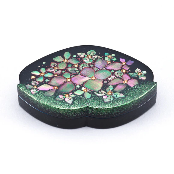 蒔絵螺鈿箱「銀漢」(鬼平 慶司)｜ギャラリージャパン