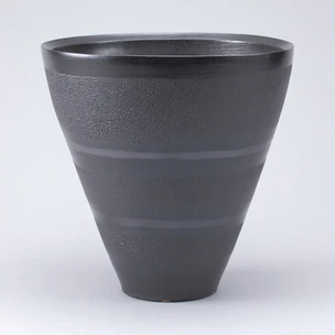 Ceramic Artists & Artworks｜Gallery Japan(24page)