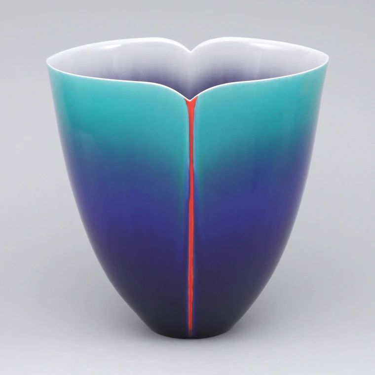 photo Flower Vase with Colored Glaze Decoration "Mani"