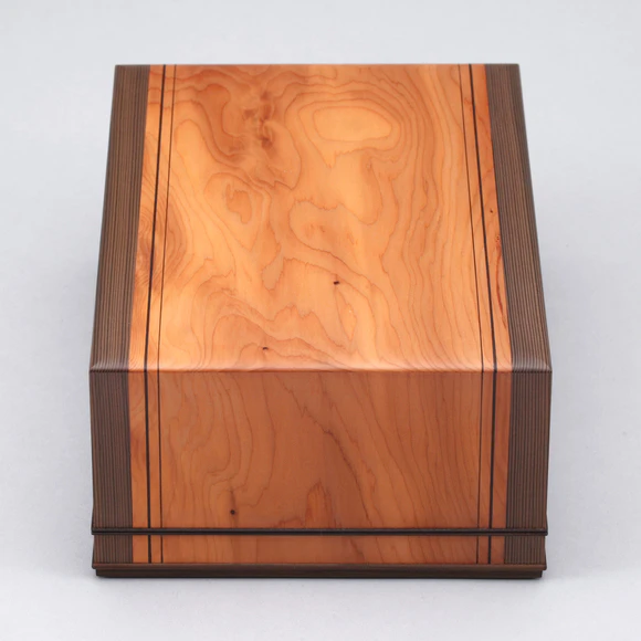 Box of Japanese Yew and Jindai Cedar Wood