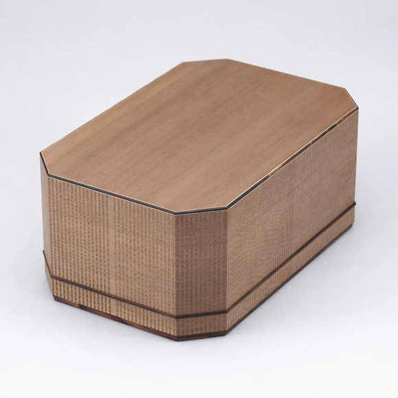 Box of Jindai Cedar Wood with Beveled Corners and Straight Grain Inlaid with Flat Grain Wood