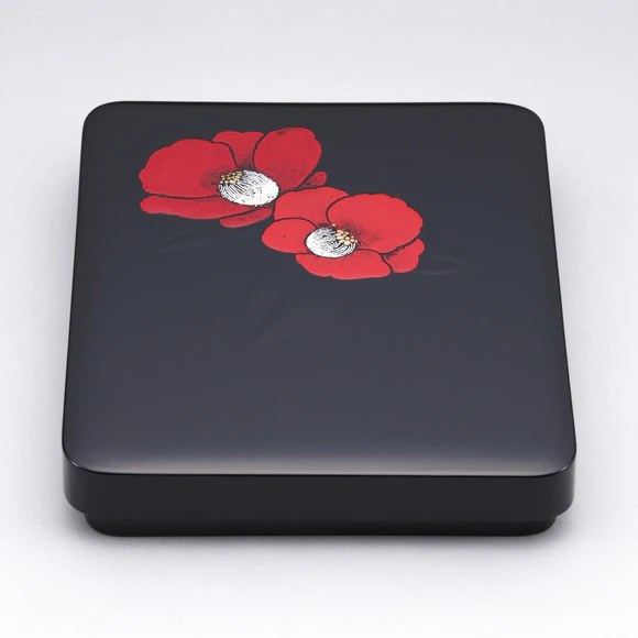 Box with Camellia Design in Maki-e