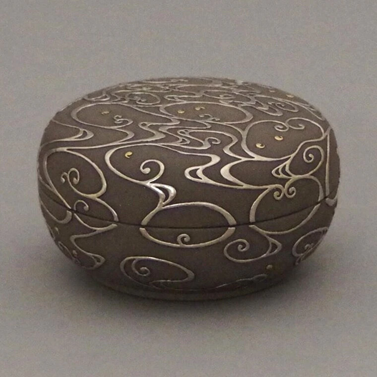 photo 蓋物