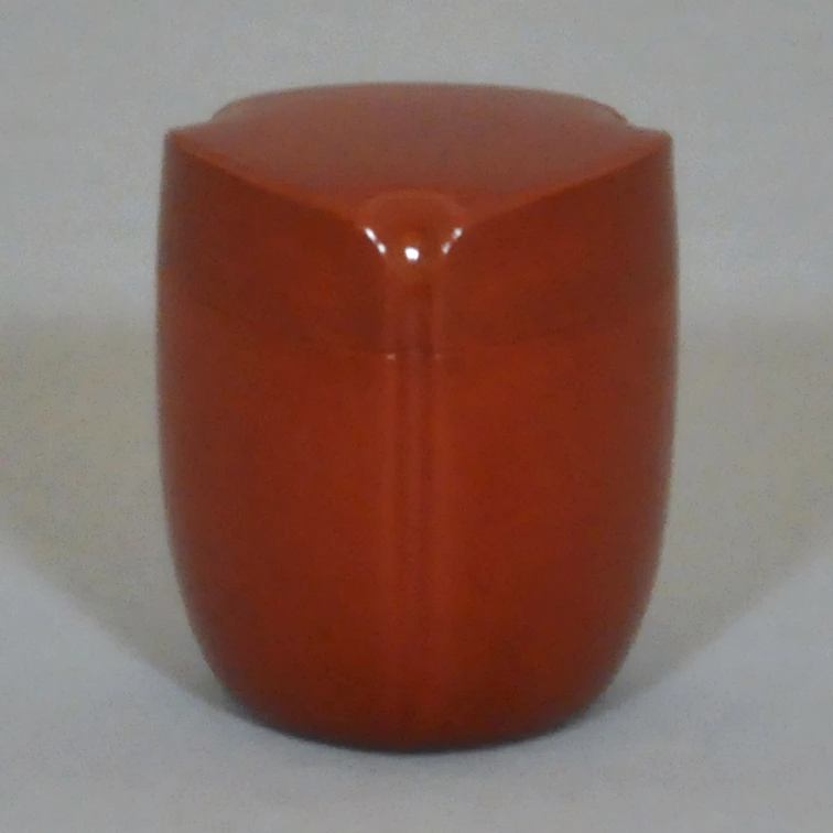 photo 朱塗茶器「三弁花」
