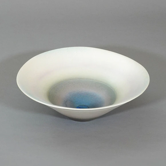 金田 比陶美の作家情報・作品一覧｜ギャラリージャパン