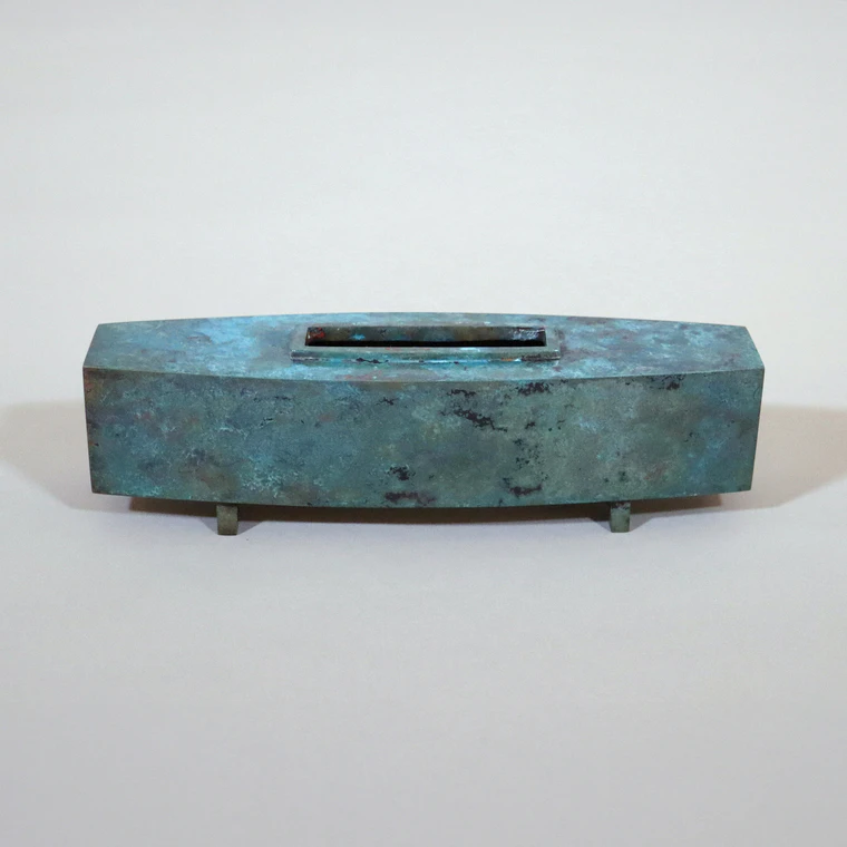 photo Flower Vessel of Cast Copper