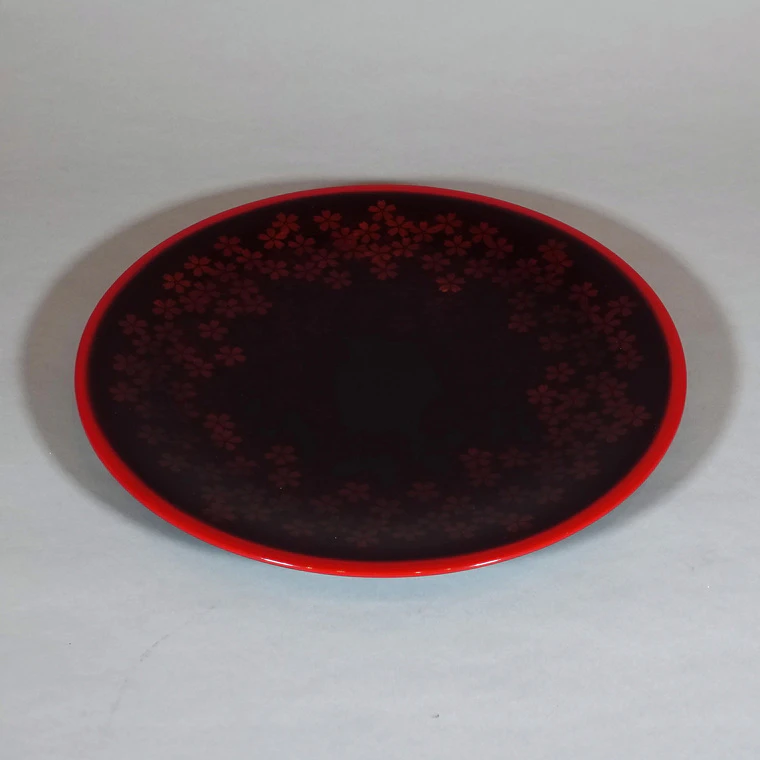 photo Serving Vessel with Sandalwood and Cherry Blossom Design