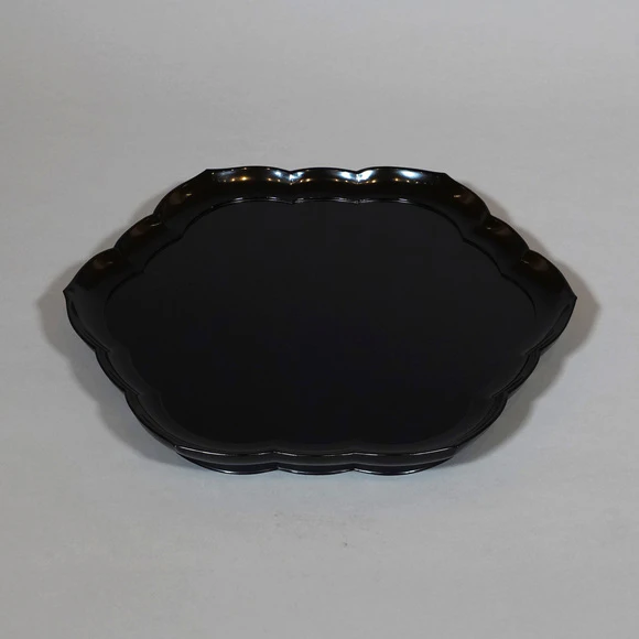 Flower-shaped Plate