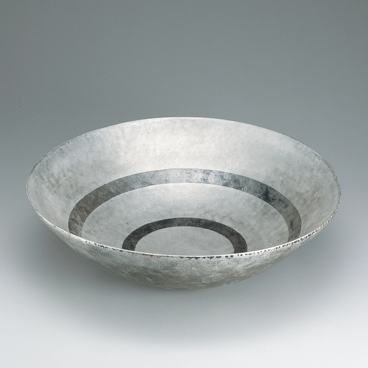 photo Bowl with Silver Decoration