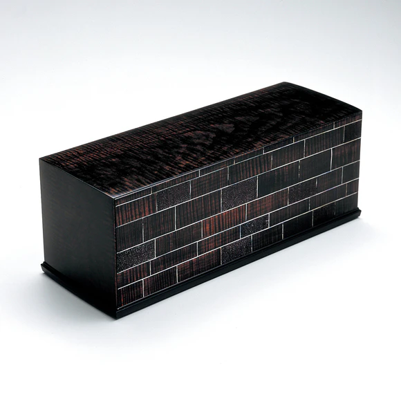 Decorative Box with Japanese Horse Chestnut, Figured Grain and Wiped Urushi 