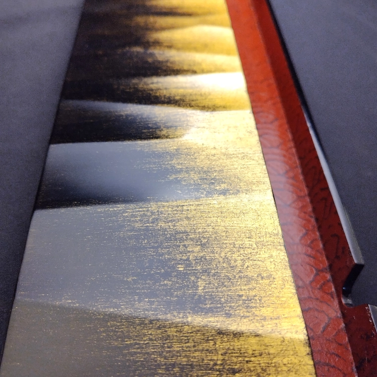 photo Kirisabi Suriage Sandalwood Tanzaku (strips of rectangular paper for Japanese poems) Box "Sunset Flowing Into the Sea"