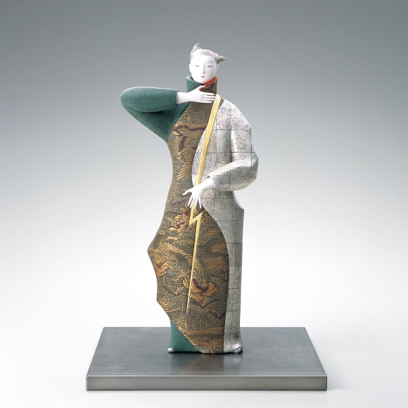 張抜「雷女神」